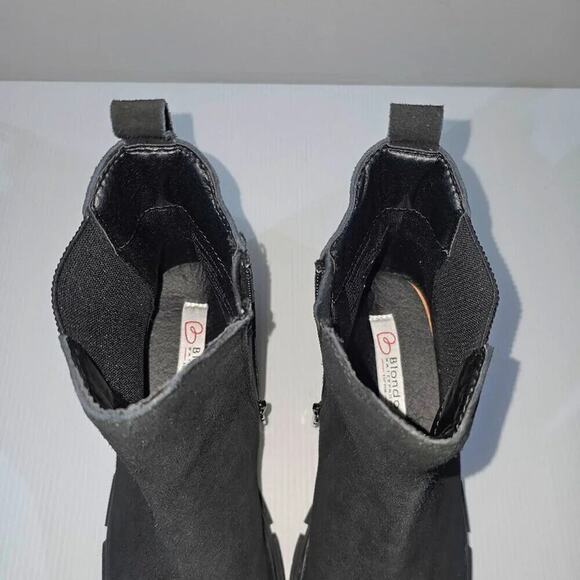 NEW Blondo Posey Ankle Bootie Womens 9 Black Suede Waterproof Platform Chelsea - Picture 9 of 13